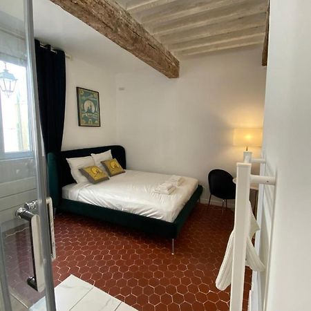 Le Studio De Caylus Apartment Marseille Bagian luar foto