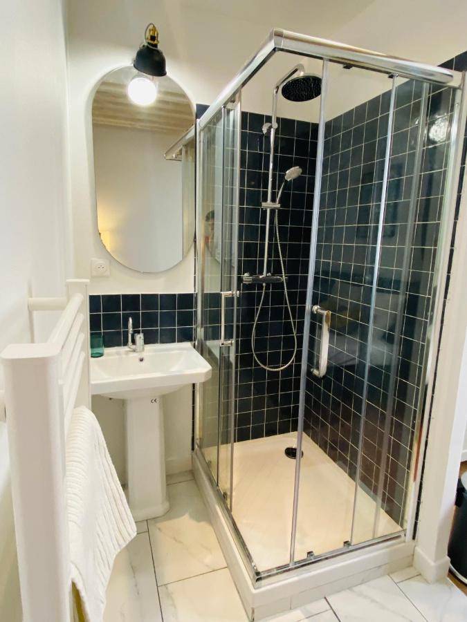Le Studio De Caylus Apartment Marseille Bagian luar foto
